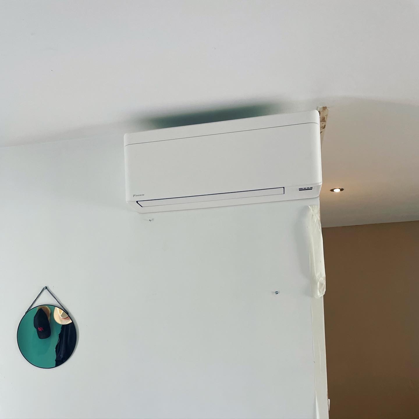 Installation d&rsquo;une pompe à chaleur air air multisplit