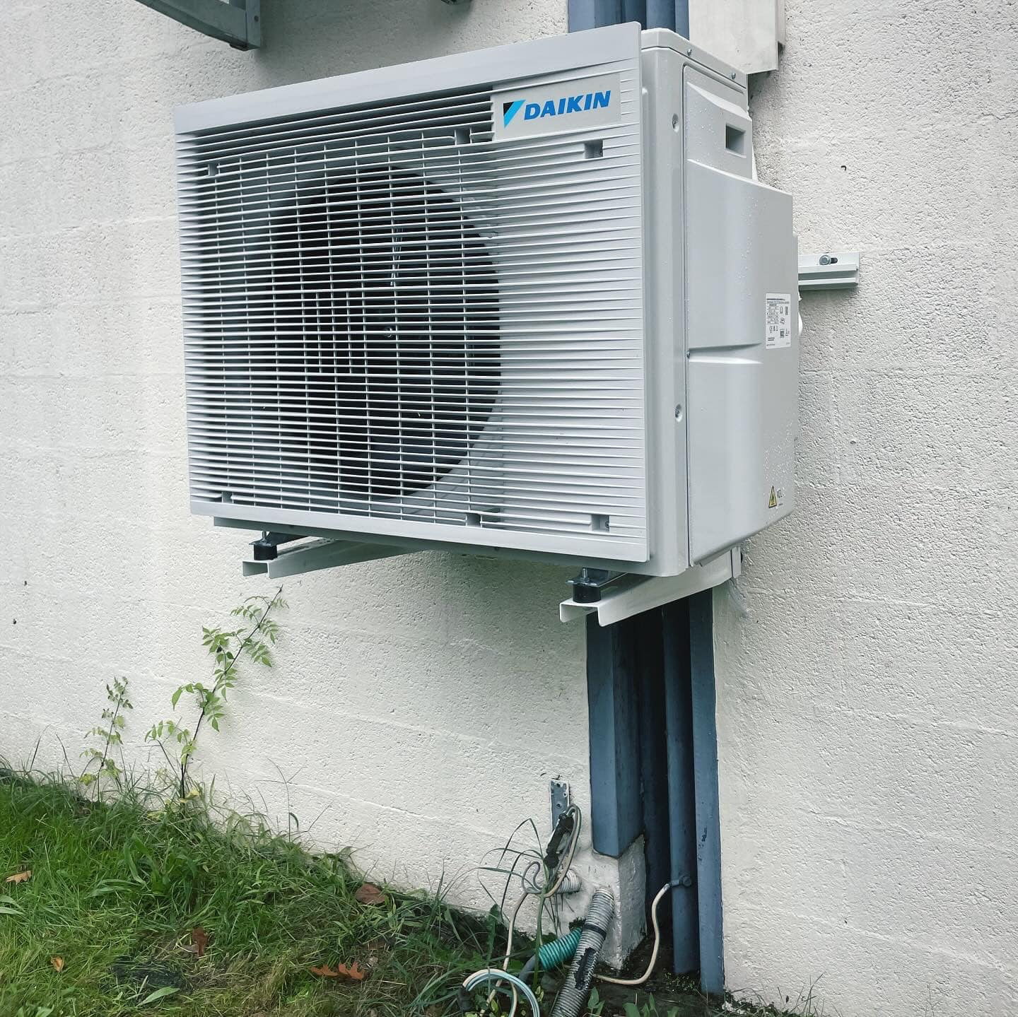 Installation d&rsquo;une pompe à chaleur air air multisplit