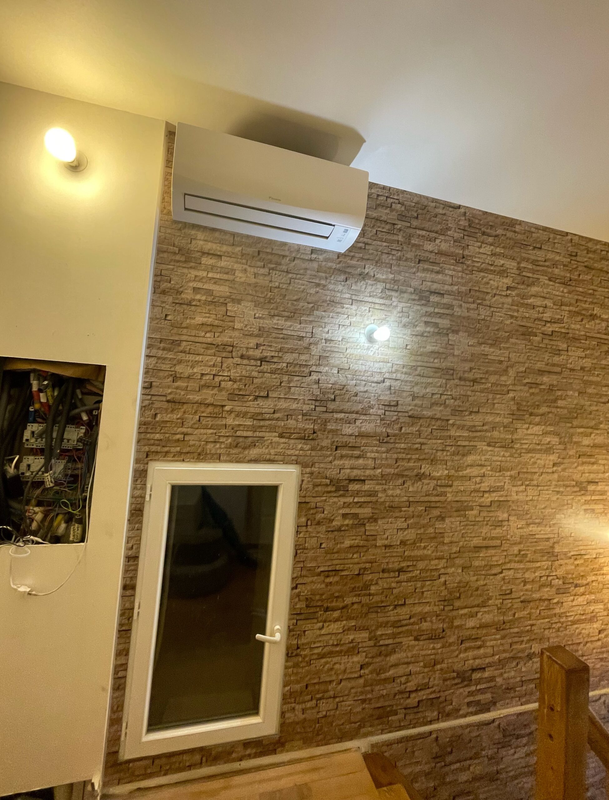 Installation d&rsquo;une pompe à chaleur air air multisplit