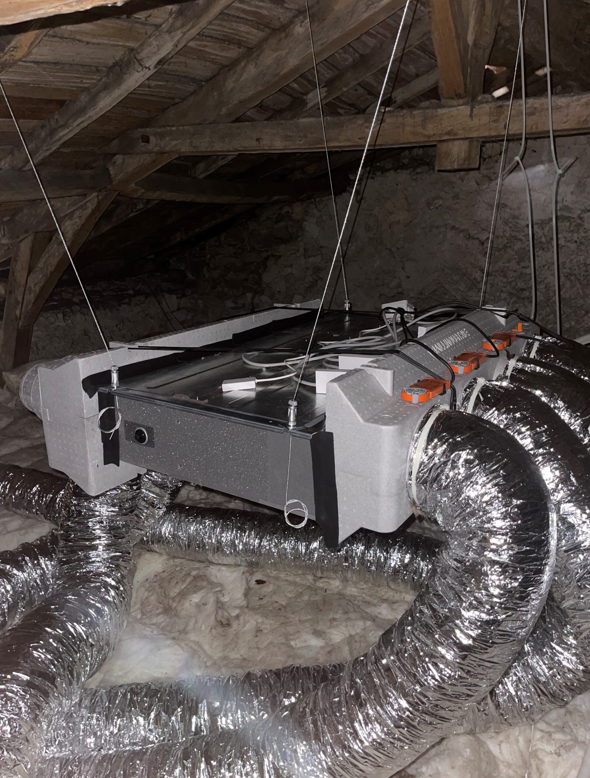 Installation d&rsquo;une pompe à chaleur gainable