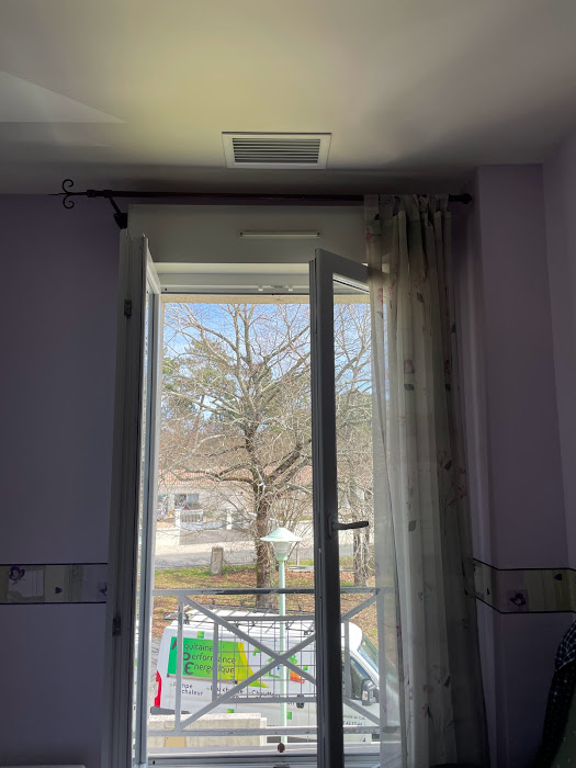 Installation d&rsquo;une pompe à chaleur gainable